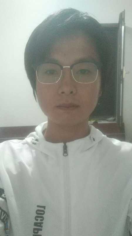 轻吻的第一张照片--淮安相亲服务中心