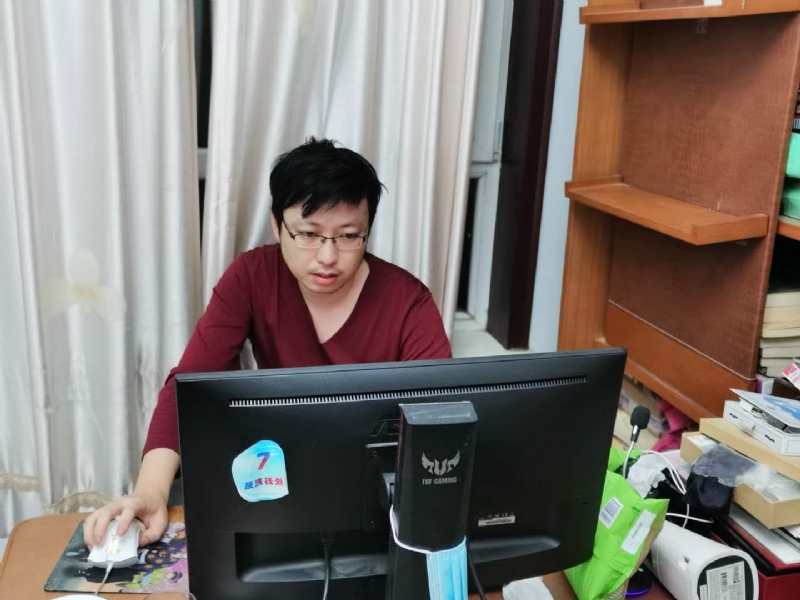 津彩的第一张照片--淮安相亲服务中心