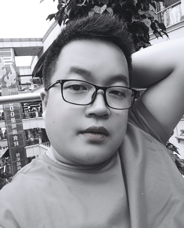 2公子的第三张照片--淮安相亲服务中心