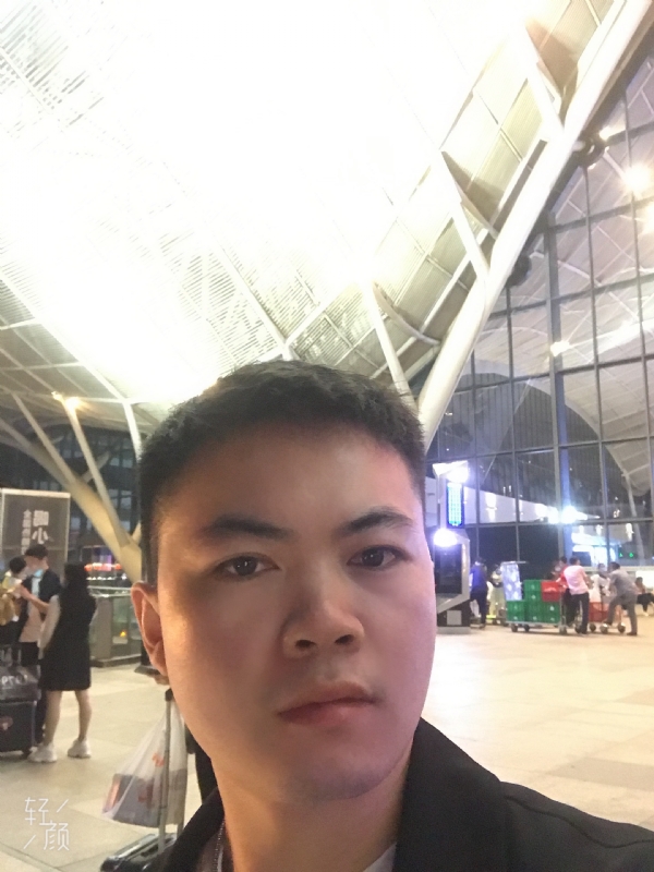 骑马的快乐的第一张照片--淮安相亲服务中心