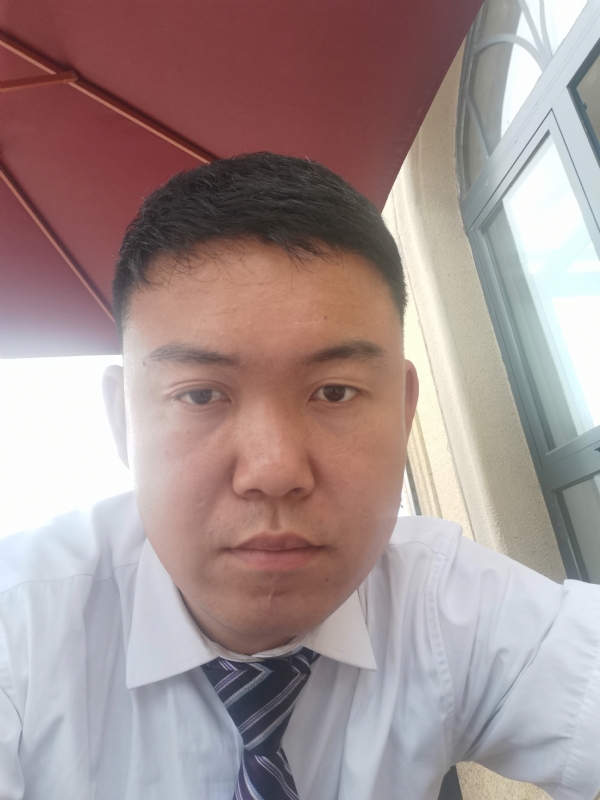 小龙哥的第一张照片--淮安相亲服务中心