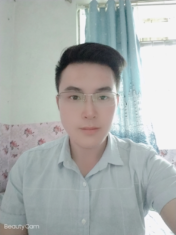 浮云的第一张照片--淮安相亲服务中心