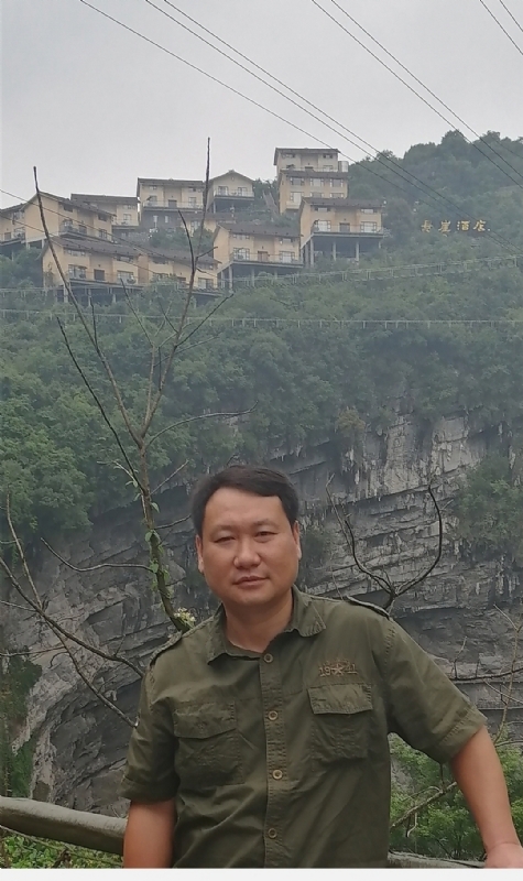 迷彩人生的第一张照片--淮安相亲服务中心