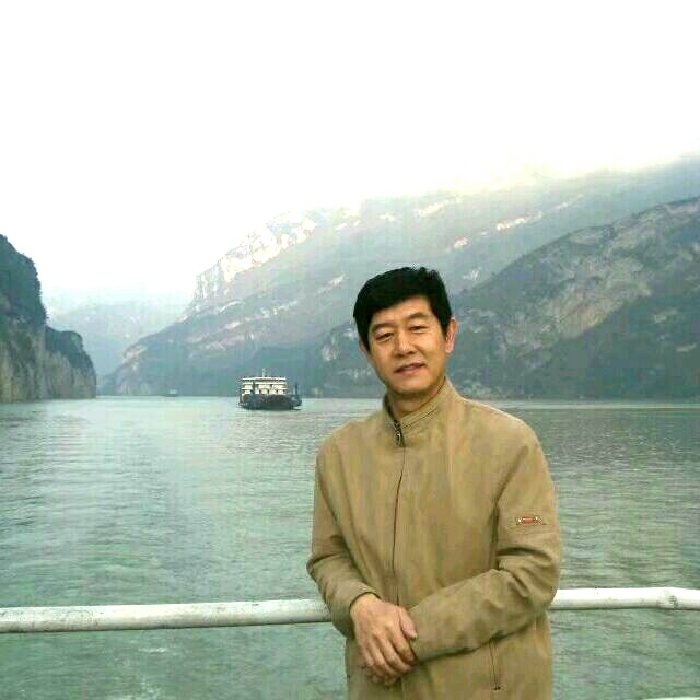 优秀善良178/72的第一张照片--淮安相亲服务中心