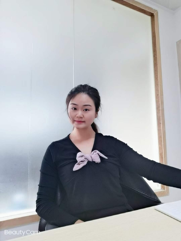 美美在深的第一张照片--淮安相亲服务中心