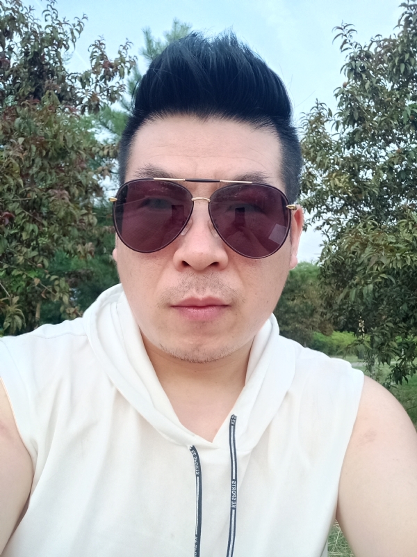 等风来的第二张照片--淮安相亲服务中心