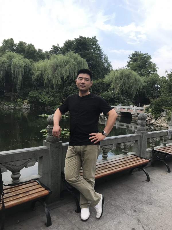 未来可期的第一张照片--淮安相亲服务中心