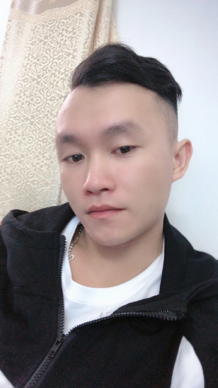 士多啤梨的第一张照片--淮安相亲服务中心