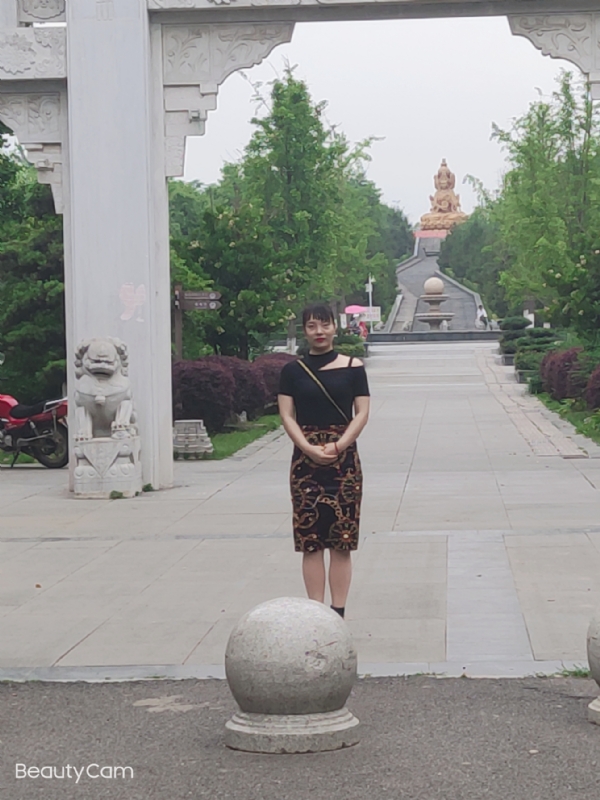 魏沐阳子的第三张照片--淮安相亲服务中心