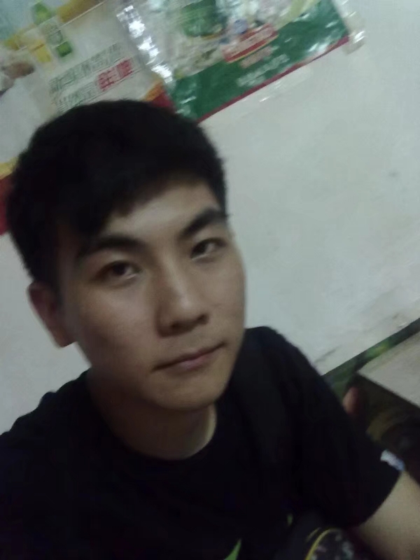 蜡笔小新的第三张照片--淮安相亲服务中心