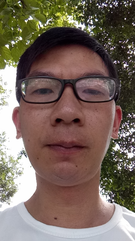 奋斗的第一张照片--淮安相亲服务中心