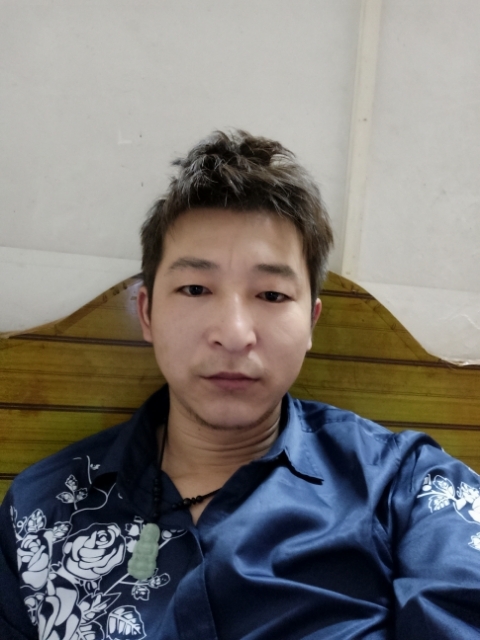 时光的第一张照片--淮安相亲服务中心