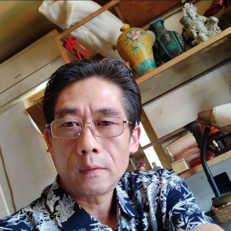 没有爱情也要飞渡一生的第一张照片--淮安相亲服务中心