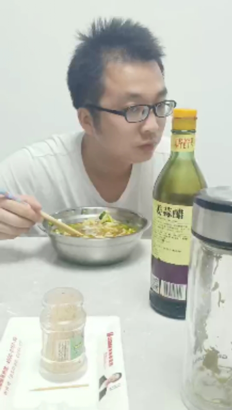 超超的第一张照片--淮安相亲服务中心