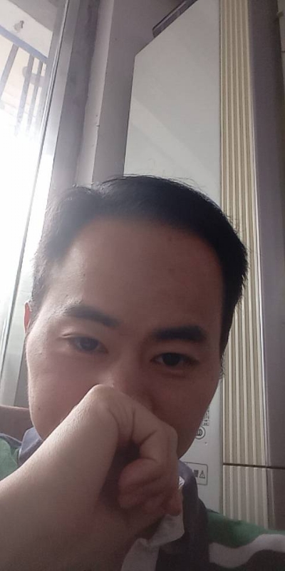 90年大叔的第四张照片--淮安相亲服务中心