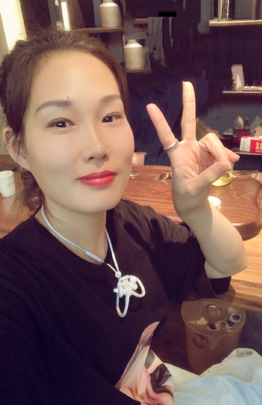 冷紫斑蝶的第一张照片--淮安相亲服务中心