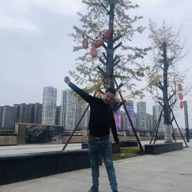 空空的房间的第一张照片--淮安相亲服务中心