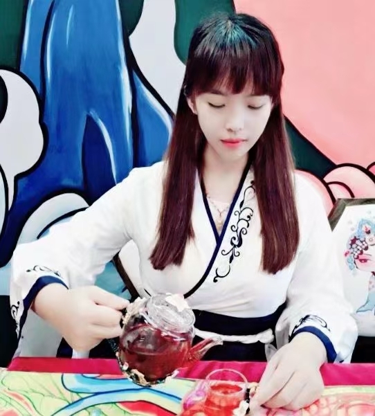 小玉的第一张照片--淮安相亲服务中心