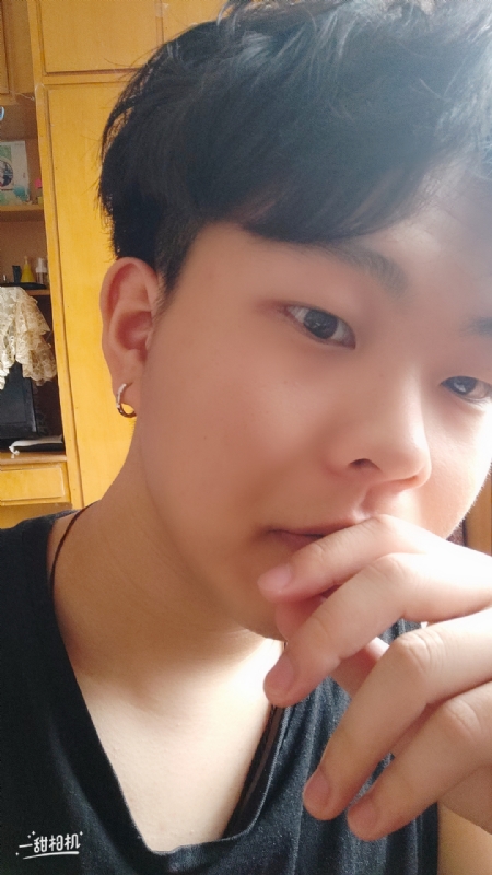 yyy的第三张照片--淮安相亲服务中心