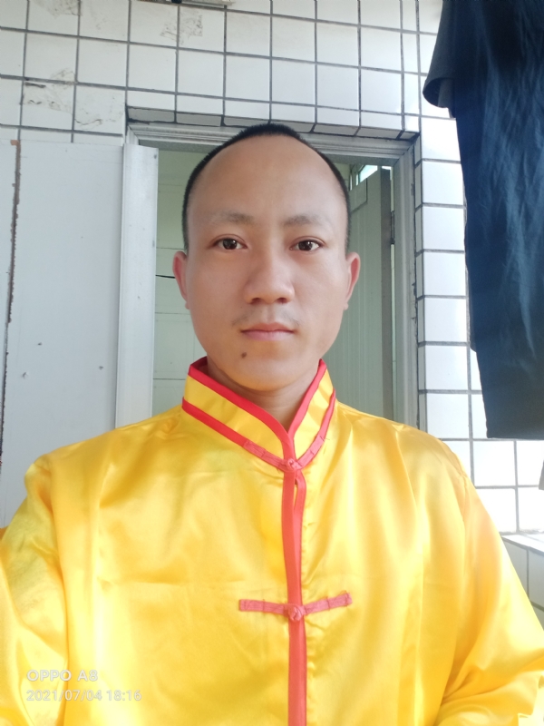 宋福军的第一张照片--淮安相亲服务中心