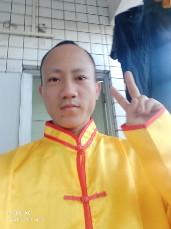 宋福军的第二张照片--淮安相亲服务中心