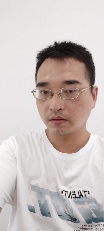 辉哥的第四张照片--淮安相亲服务中心