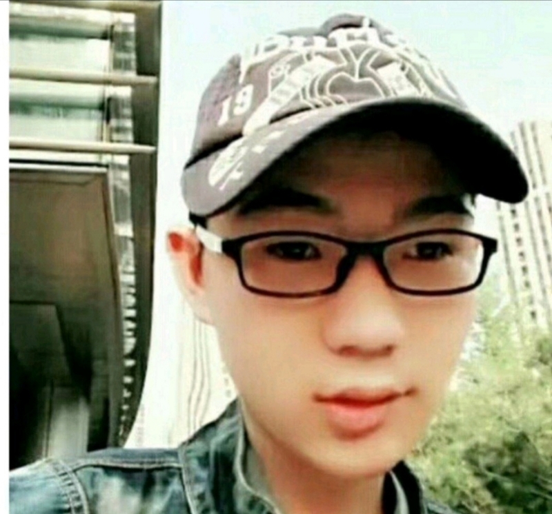 小霪虫的第三张照片--淮安相亲服务中心