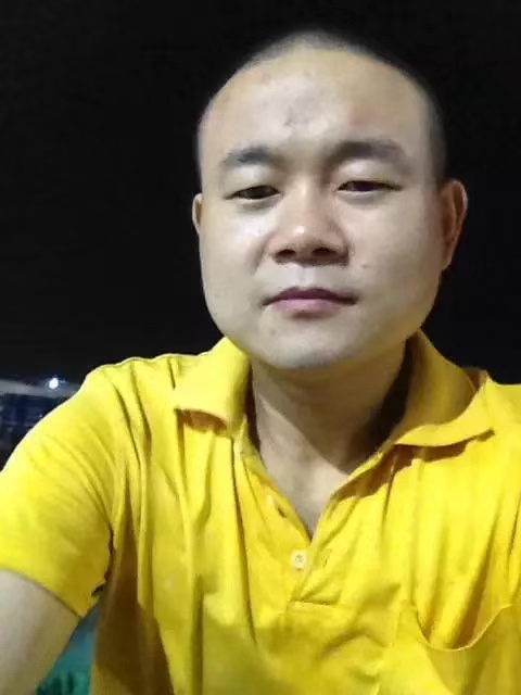 装国豪的第一张照片--淮安相亲服务中心