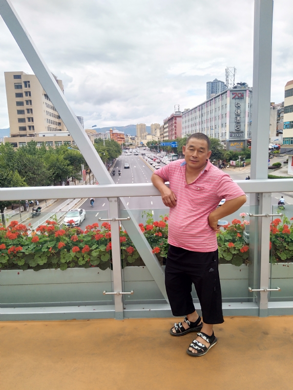 真诚的第一张照片--淮安相亲服务中心