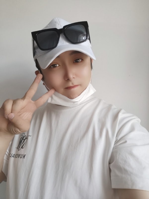 喵大龙的第一张照片--淮安相亲服务中心