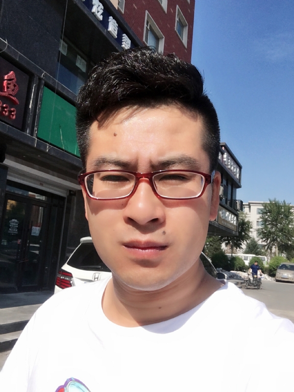 AA首席的第一张照片--淮安相亲服务中心