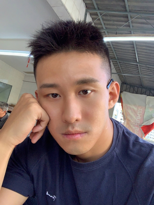 相见恨晚的第二张照片--淮安相亲服务中心