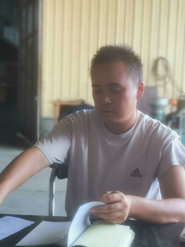 荒原的第一张照片--淮安相亲服务中心