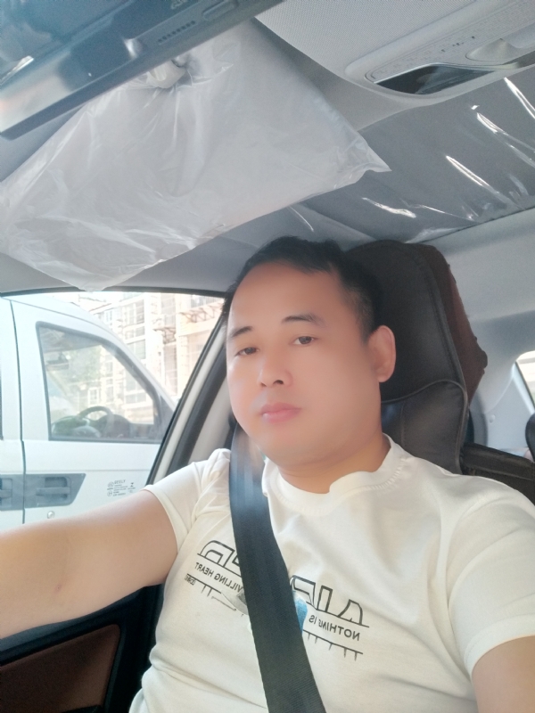 有你就好的第三张照片--淮安相亲服务中心