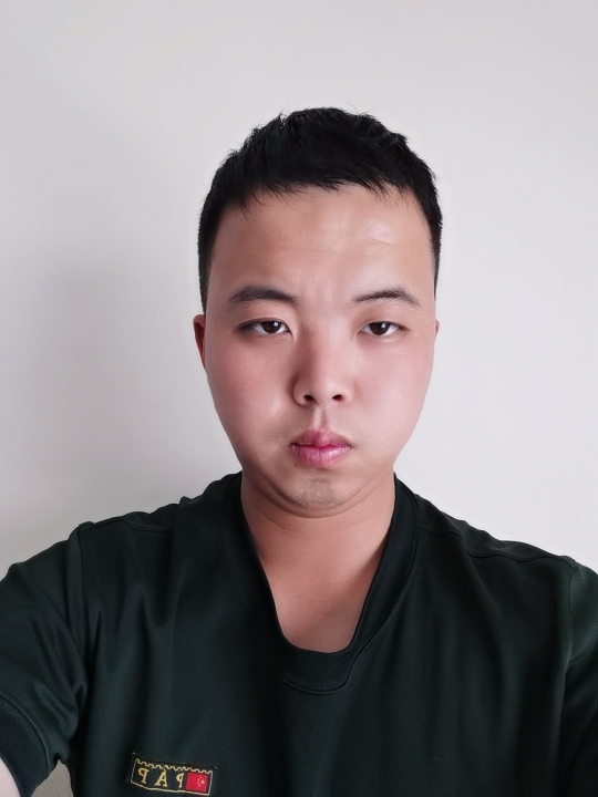 明月天涯的第一张照片--淮安相亲服务中心