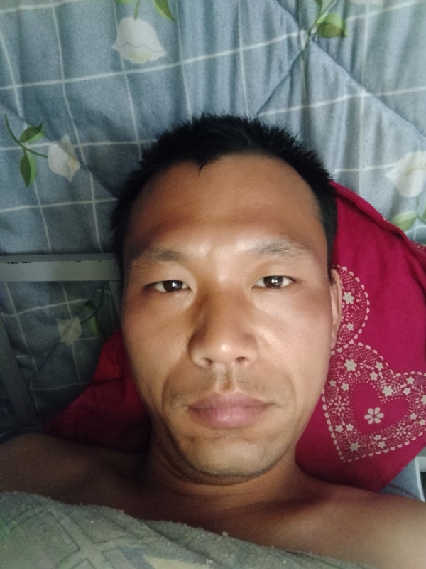 弘扬的第一张照片--淮安相亲服务中心