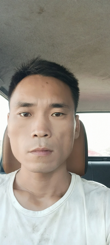 石头的第一张照片--淮安相亲服务中心