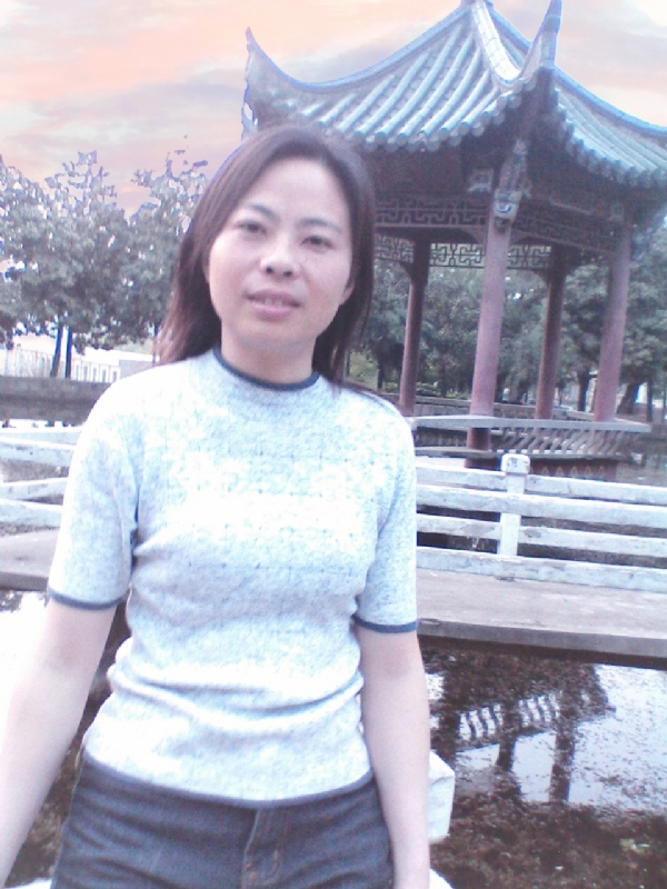 小草的第一张照片--淮安相亲服务中心