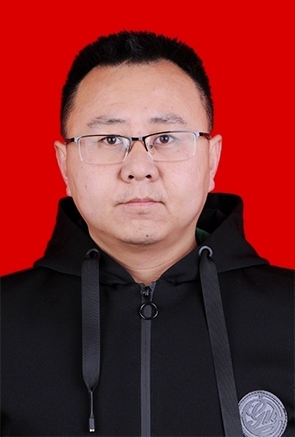 小熊维尼的第一张照片--淮安相亲服务中心