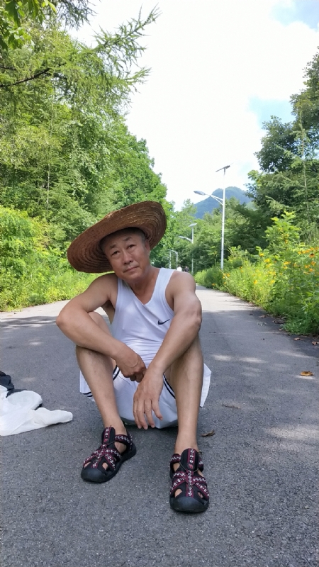 真诚寻伴的第一张照片--淮安相亲服务中心