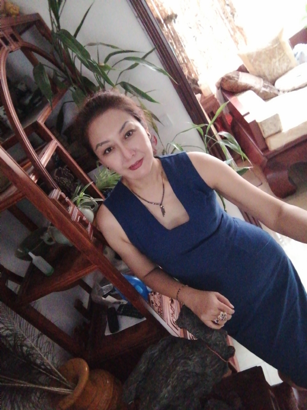 1975珠砂痣的第二张照片--淮安相亲服务中心