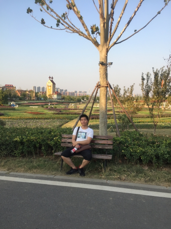 大鹏的第一张照片--淮安相亲服务中心