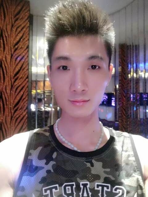 人生如戏的第一张照片--淮安相亲服务中心