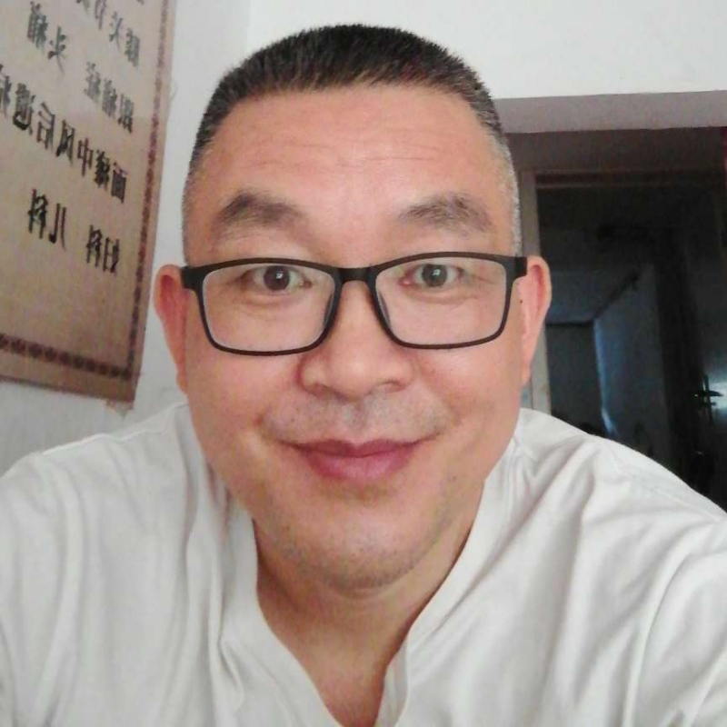 你好美女在吗的第一张照片--淮安相亲服务中心