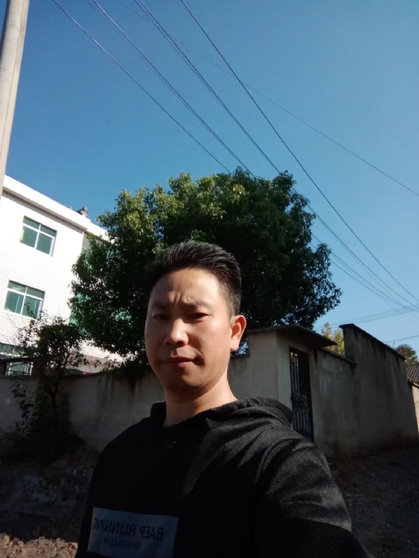 寻缘中的第二张照片--淮安相亲服务中心