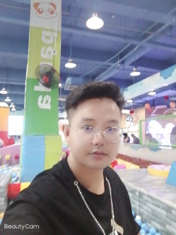 棒哥的第三张照片--淮安相亲服务中心