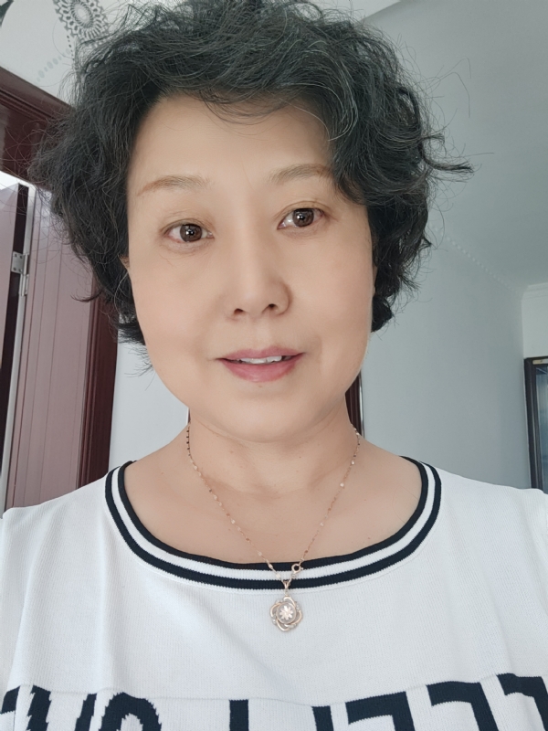 甜果的第一张照片--淮安相亲服务中心