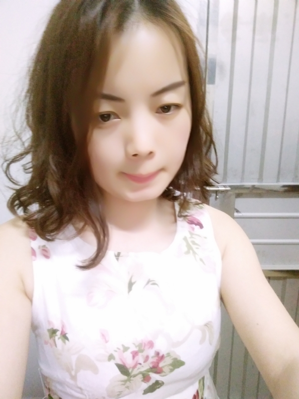 蓝色的鱼的第一张照片--淮安相亲服务中心