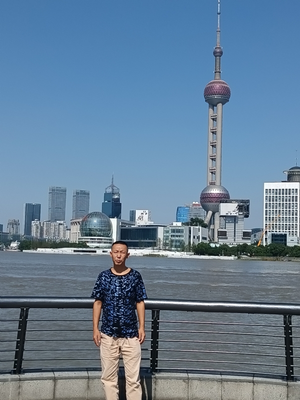 伪装浪漫的第一张照片--淮安相亲服务中心