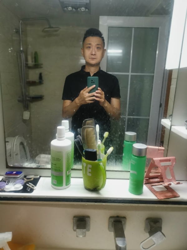 龙少的第一张照片--淮安相亲服务中心